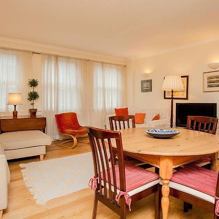 Bright 2 Bedroom Flat In Central Лондон Екстериор снимка
